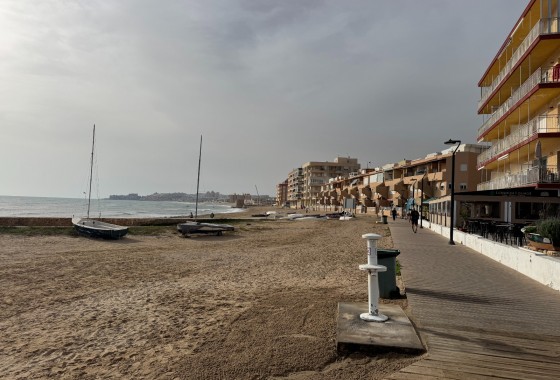 Revente - Appartement - Torrevieja - La Mata