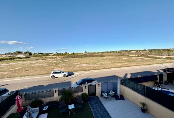 Revente - Villa - Guardamar del Segura - El Raso