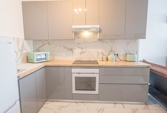 Resale - Apartment - Orihuela Costa - Villamartín