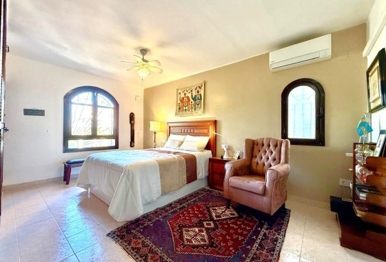 Segunda Mano - Chalet - Villamartin - Villamartín