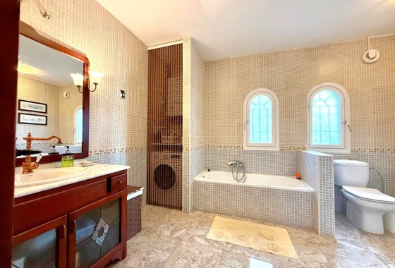 Segunda Mano - Chalet - Villamartin - Villamartín