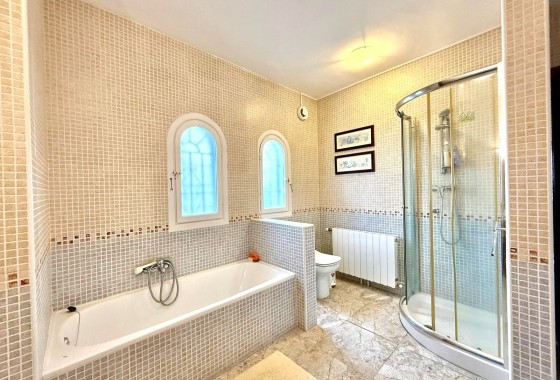 Segunda Mano - Chalet - Villamartin - Villamartín