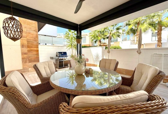 Revente - Villa - Orihuela Costa - Lomas De Cabo Roig