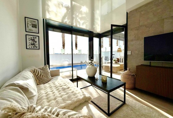 Revente - Villa - Orihuela Costa - Lomas De Cabo Roig