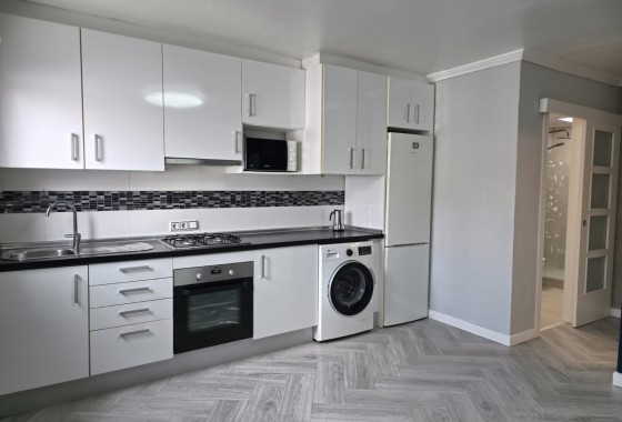 Revente - Maison mitoyenne - La Torreta - Torrevieja