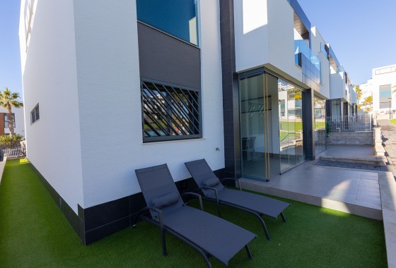 Resale - Apartment - Punta Prima