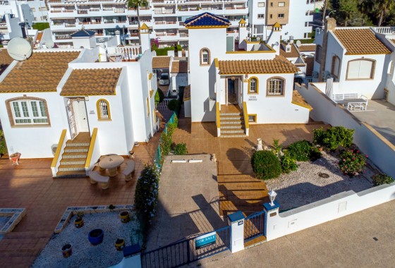 Revente - Villa - Orihuela Costa - Villamartín