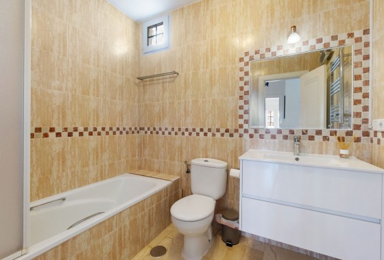 Revente - Villa - Orihuela Costa - Villamartín