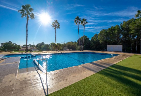 Revente - Villa - Orihuela Costa - Villamartín