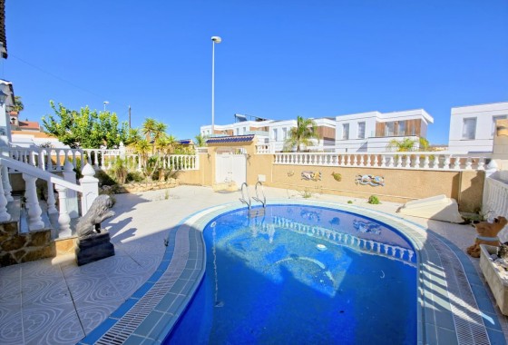Revente - Villa - Orihuela Costa - Las Filipinas