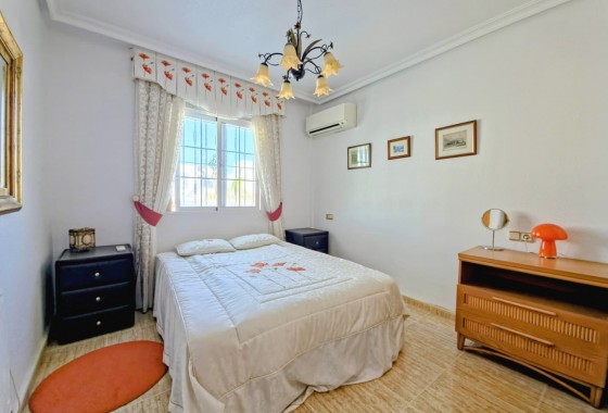 Revente - Villa - Orihuela Costa - Las Filipinas