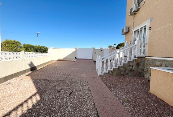 Resale - Detached Villa - Benijofar - Monte Azul
