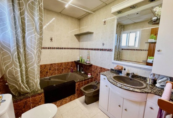 Revente - Villa - Orihuela Costa - Orihuela