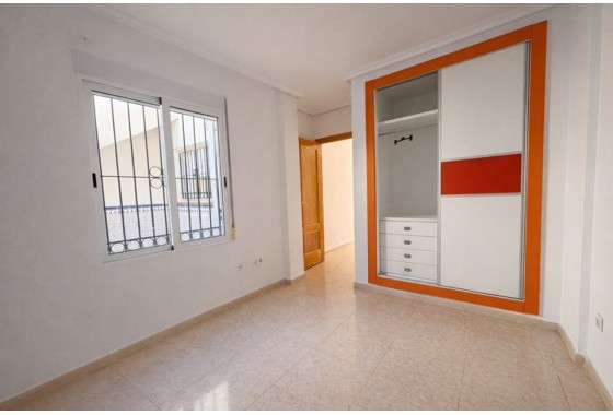 Resale - Townhouse - Sucina