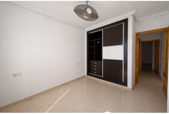 Resale - Townhouse - Sucina
