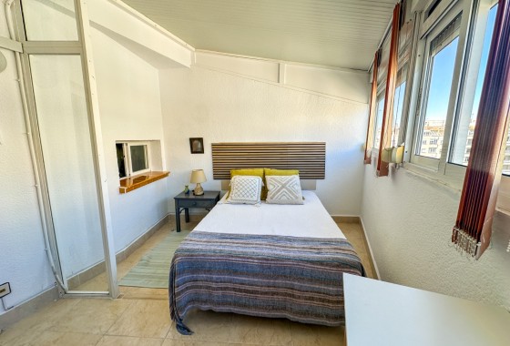 Revente - Appartement - Torrevieja - Center