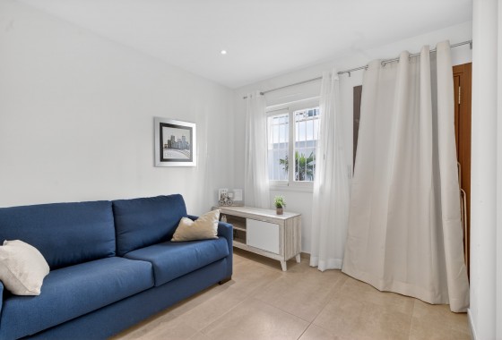 Revente - Appartement - Torrevieja - Aguas nuevas 1