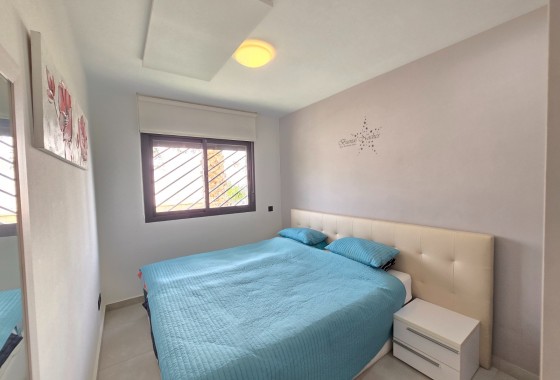 Resale - Apartment - Orihuela Costa - Punta Prima *