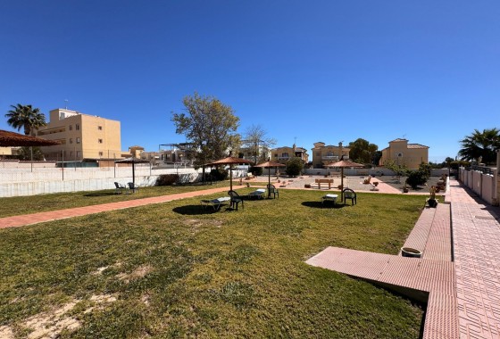 Resale - Townhouse - Orihuela Costa - Campoamor Golf