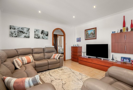 Revente - Finca - Crevillente