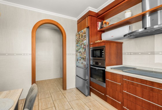 Revente - Finca - Crevillente