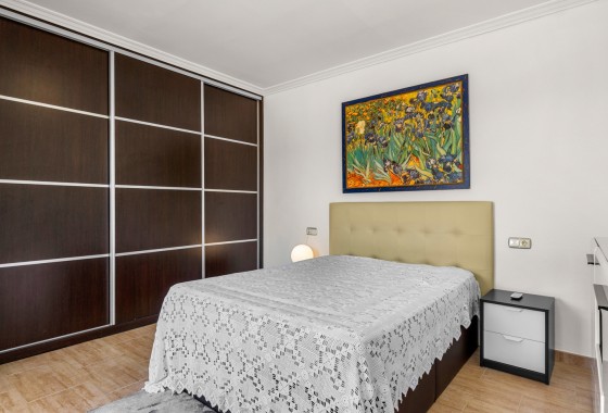 Revente - Finca - Crevillente