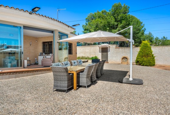 Revente - Finca - Crevillente