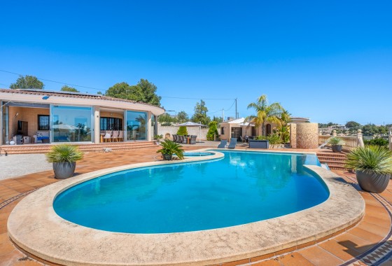 Revente - Finca - Crevillente