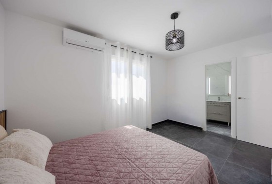 Revente - Bungalow - Torrevieja - Jardin del Mar