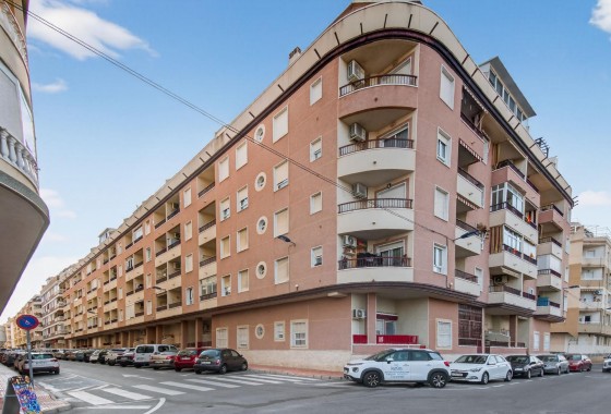 Resale - Apartment - Torrevieja - Parque de las Naciones