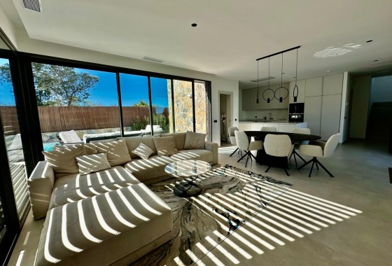 Resale - Detached Villa - Orihuela Costa - Las Colinas Golf