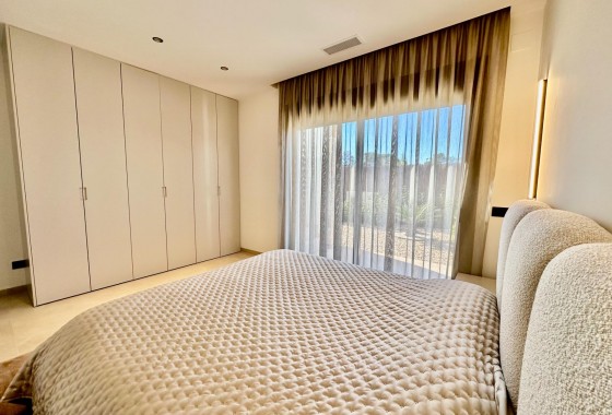 Resale - Detached Villa - Orihuela Costa - Las Colinas Golf