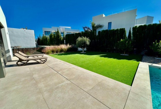 Resale - Detached Villa - Orihuela Costa - Las Colinas Golf