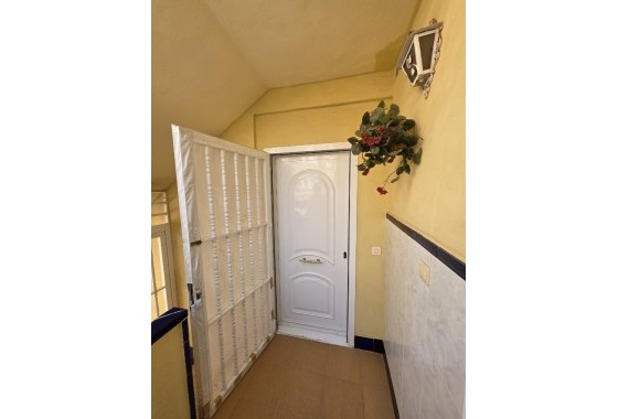 Resale - Apartment - La Mata - Playa