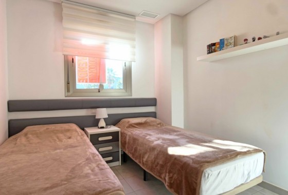 Resale - Apartment - Orihuela Costa - Los Dolses