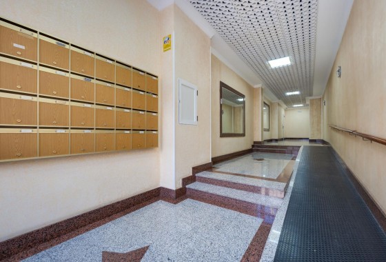 Revente - Appartement - Torrevieja - Puerto deportivo marina salinas