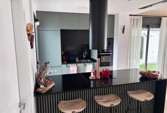 Revente - Maison mitoyenne - Los Montesinos - La Herada