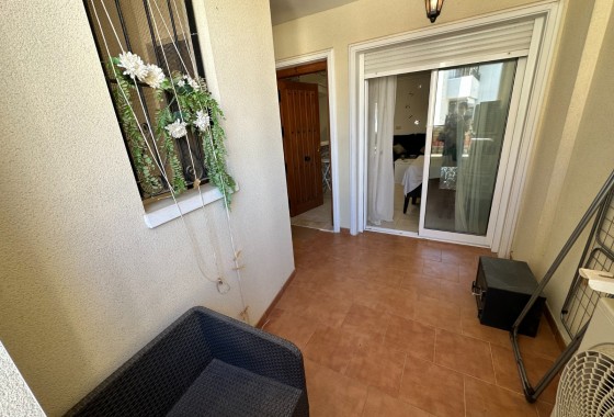 Resale - Apartment - Jacarilla