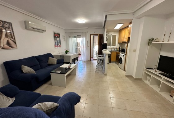 Resale - Apartment - Jacarilla