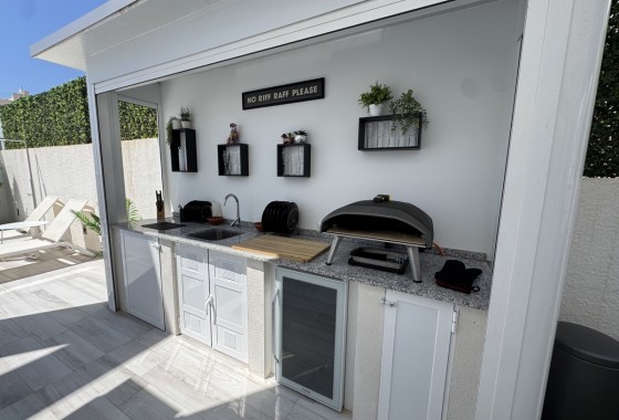 Revente - Villa - Orihuela Costa - Lomas de Cabo Roig