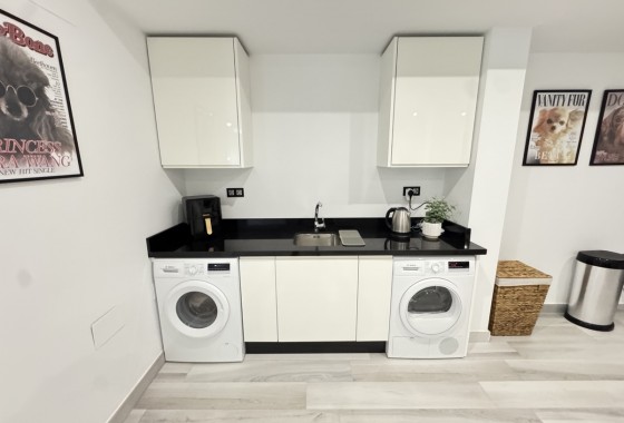 Revente - Villa - Orihuela Costa - Lomas de Cabo Roig