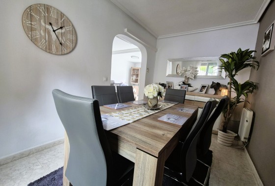 Segunda Mano - Chalet - Villamartin