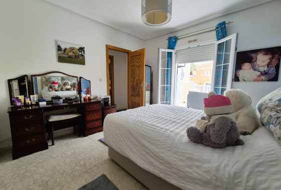 Segunda Mano - Chalet - Villamartin