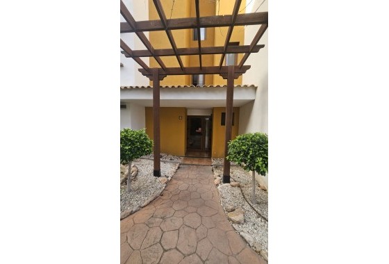 Resale - Apartment - Punta Prima - La Entrada