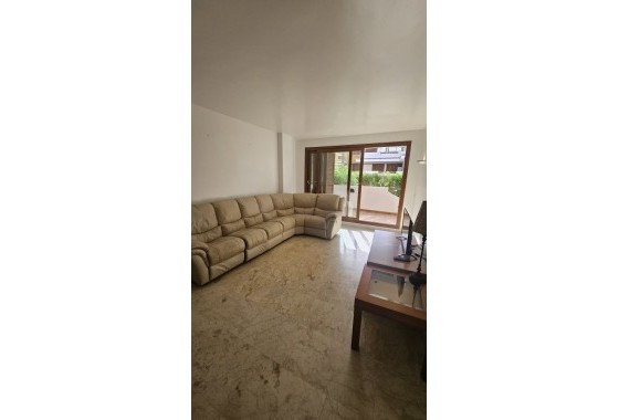 Resale - Apartment - Punta Prima - La Entrada