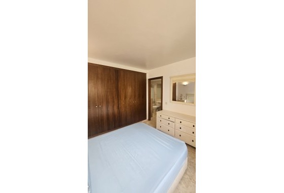 Resale - Apartment - Punta Prima - La Entrada