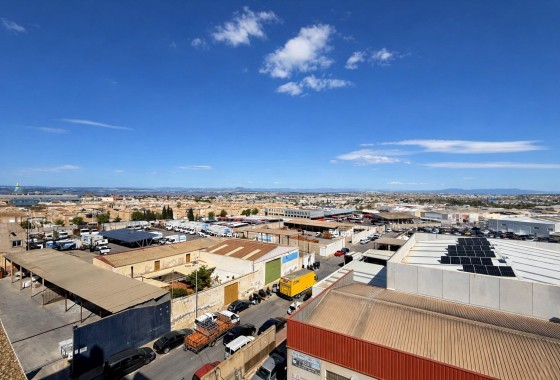 Resale - Apartment - Torrevieja - Centro