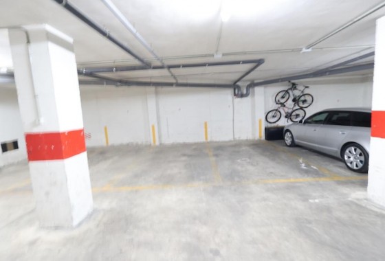 Resale - Apartment - Torrevieja - Centro