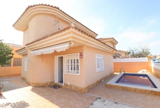 Segunda Mano - Chalet - Torrevieja - Los Balcones - Los Altos del Edén