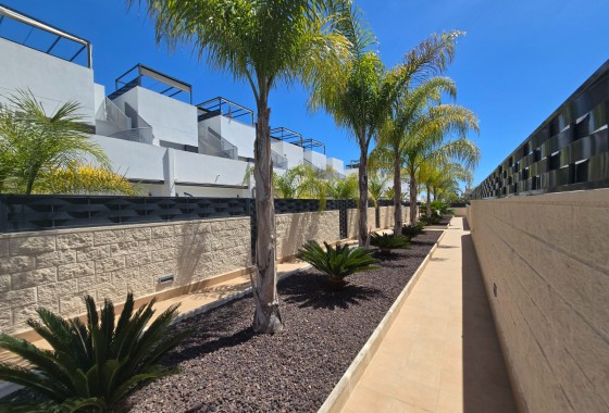 Segunda Mano - Townhouse * - Ciudad Quesada * - Doña Pepa *